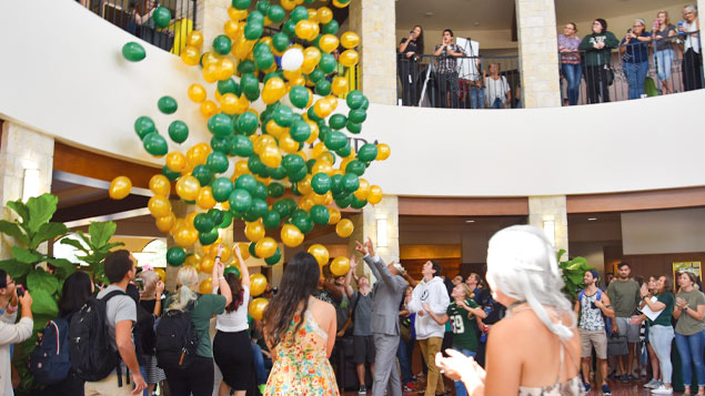 Home Coming Balloon Drop
