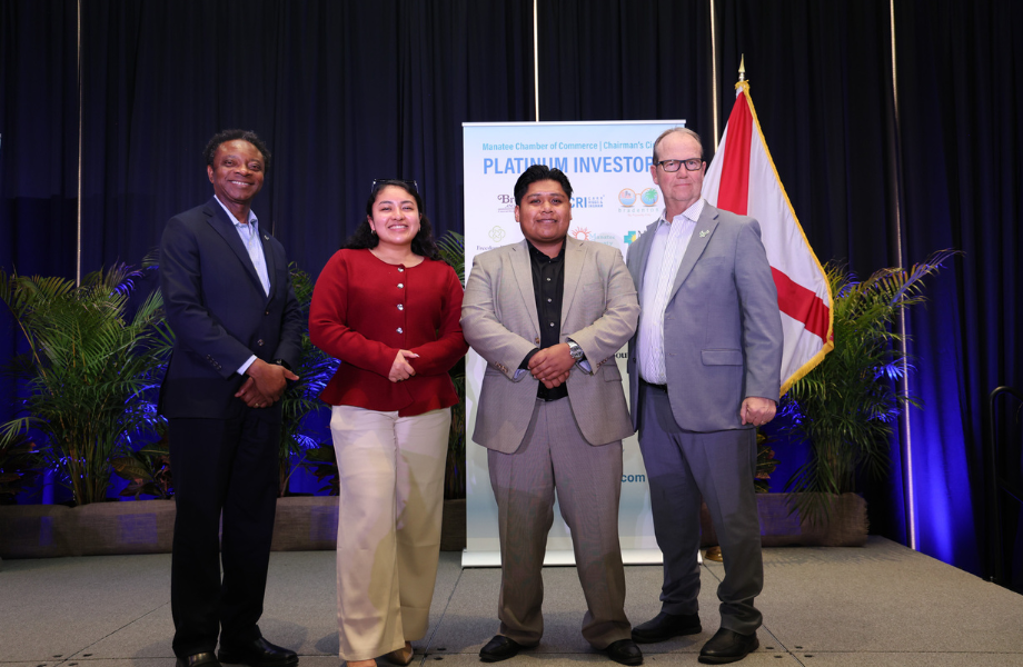 students yadyra and Roberto 